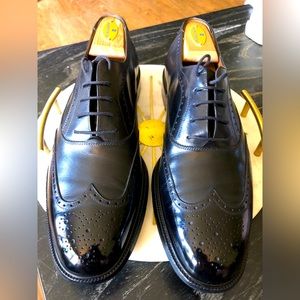 Salvatore Ferragamo Black Wingtip Dress Shoes. 10D.